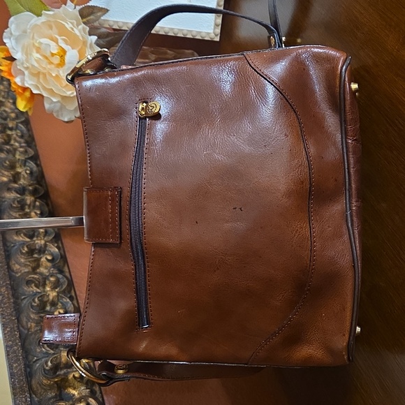 Valentina Rich Brown Leather Shoulder Bag - Picture 3 of 17